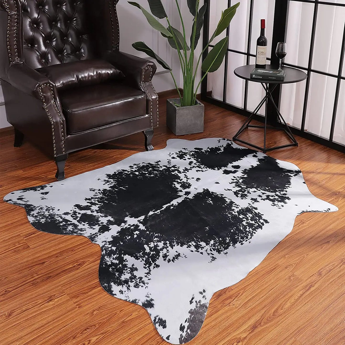 American Chic Cow Print Rug: Luxe Faux Cowhide