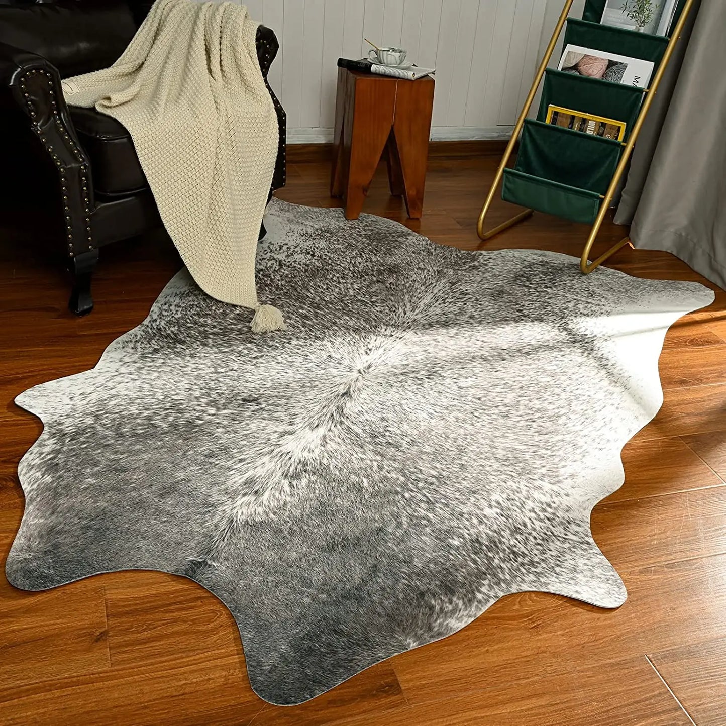 American Chic Cow Print Rug: Luxe Faux Cowhide