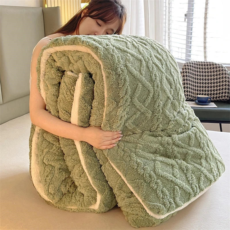 Luxe Artificial Lamb Cashmere Blanket